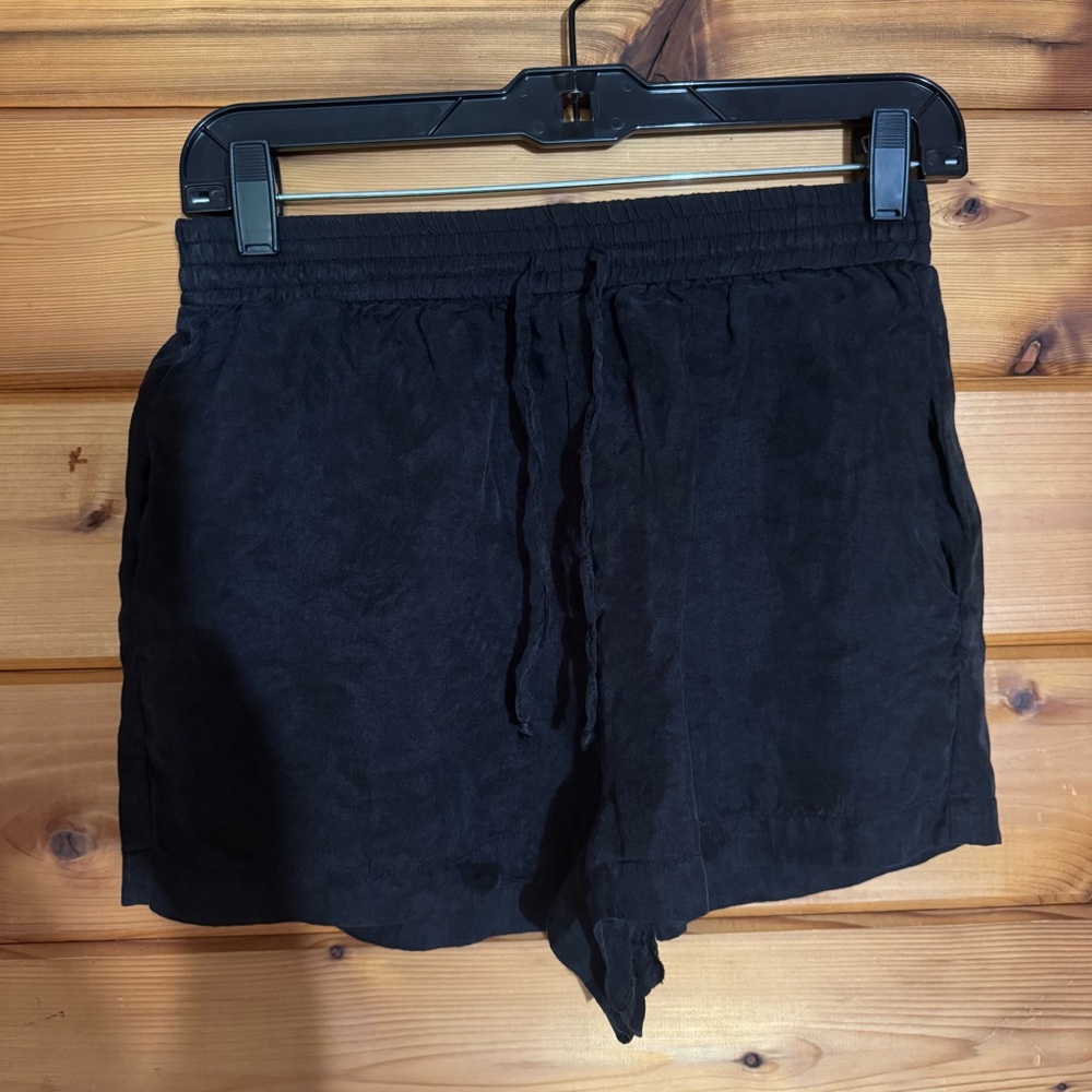 Zara Black Lightweight Shorts with Pockets | size small